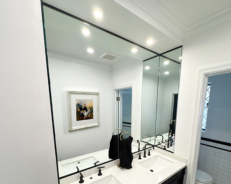 Chicago Glass Custom Bathroom Mirrors