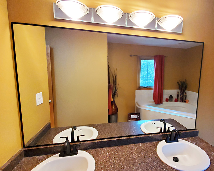 Chicago Glass Custom Bathroom Mirrors