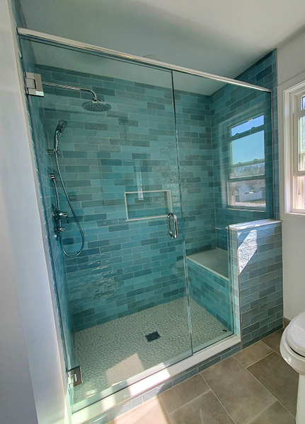 Chicago Glass Frameless Shower Doors and Inline Panel