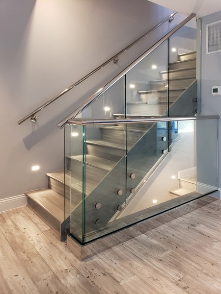 Glass Railings Creative Mirror Shower