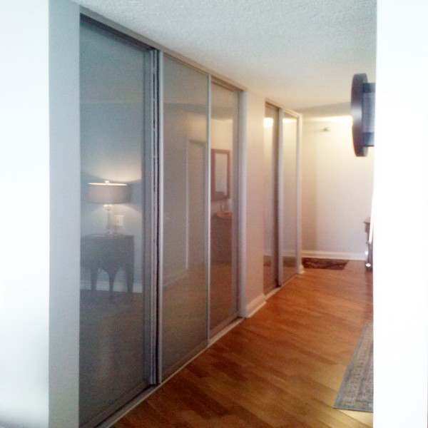 Frosted Glass Creative Mirror Shower