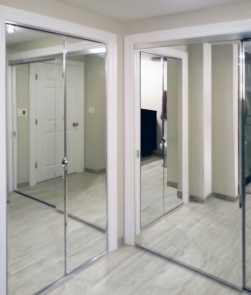 Bifold Closet Doors Creative Mirror, Mirrored Folding Doors For Closets