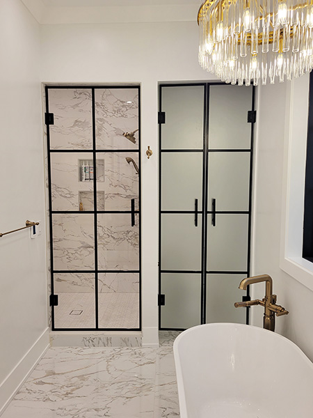 Grid Shower Door & Water Closet